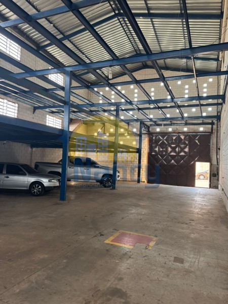 Prédio Inteiro para alugar, 264m² - Foto 3
